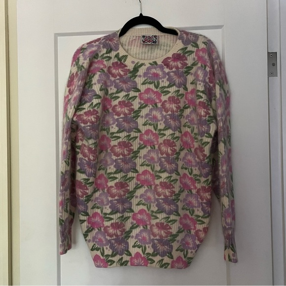 Tutto France Sweaters - Ribbed Floral Made in France Sweater